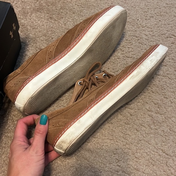 Men’s 9.5 J. shoe Novello Suede Men wingtip low tops color: Dachshund - Picture 7 of 9